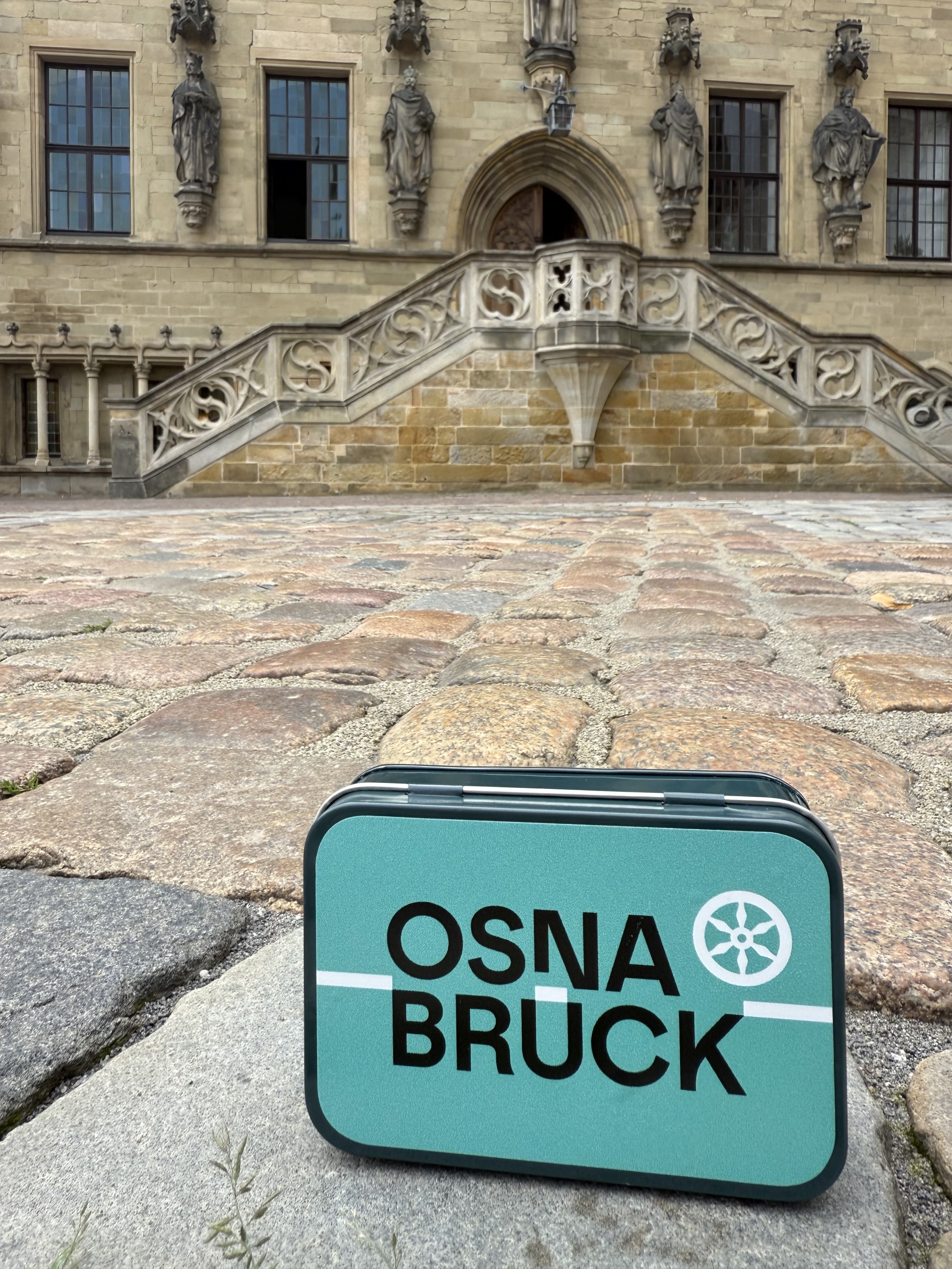 Etwas Süßes: Fruchtgummi in der Dose Etwas Süßes: Fruchtgummi in der Dose